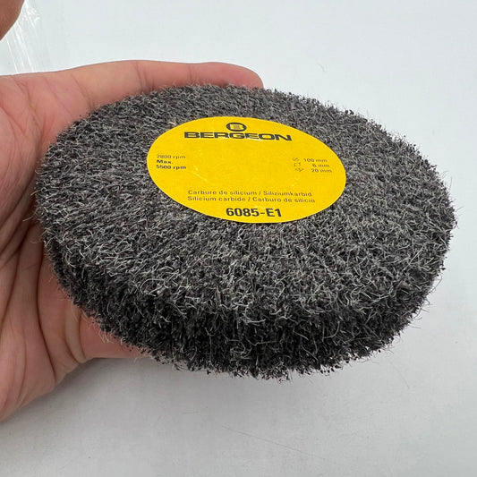 Bergeon 6085-E1 satin metal finishing wheel for watch polishing and surface refinement.