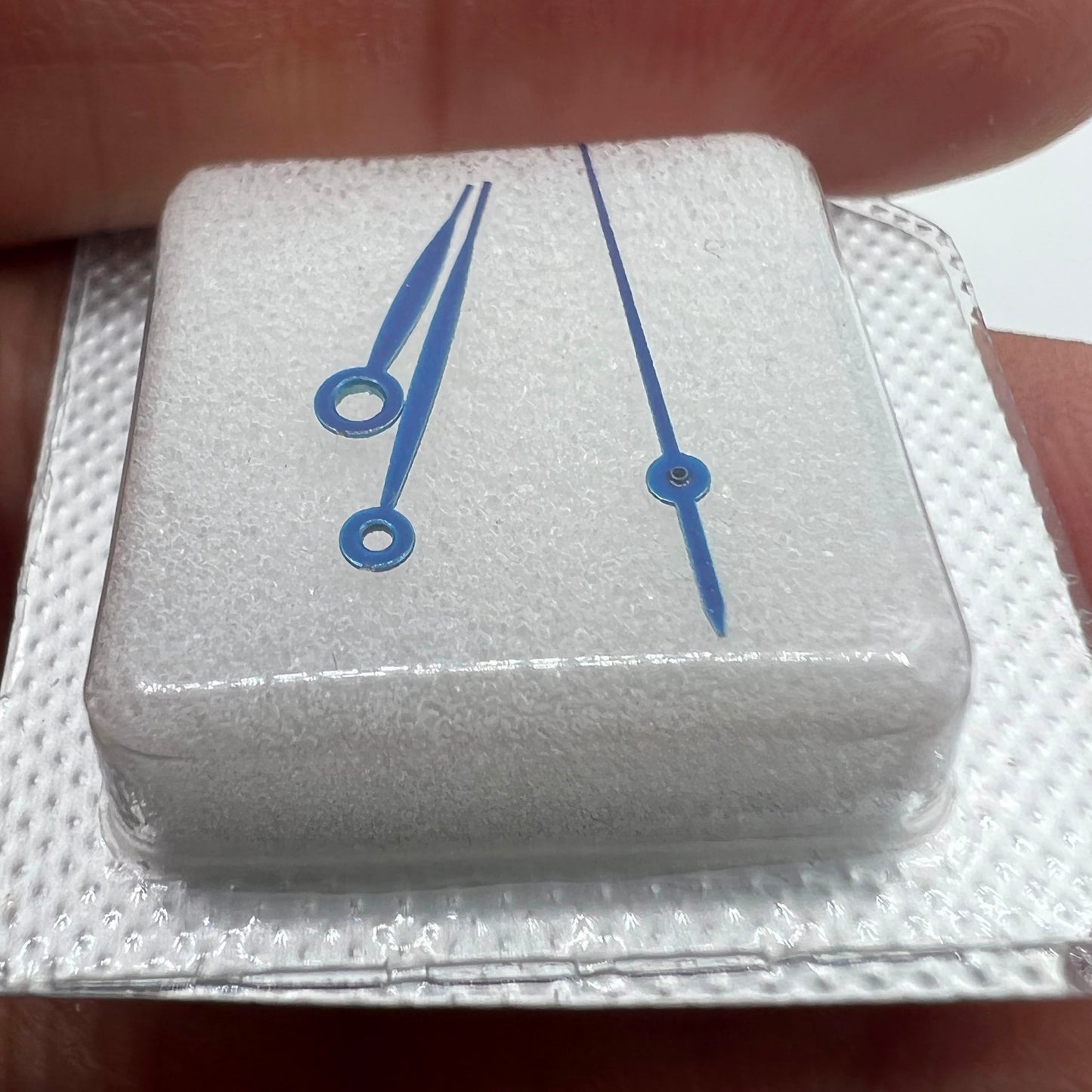 Blue plated watch hands, precise fit for Epson VJ32 movement, size 8x13x13mm, no lume coating.