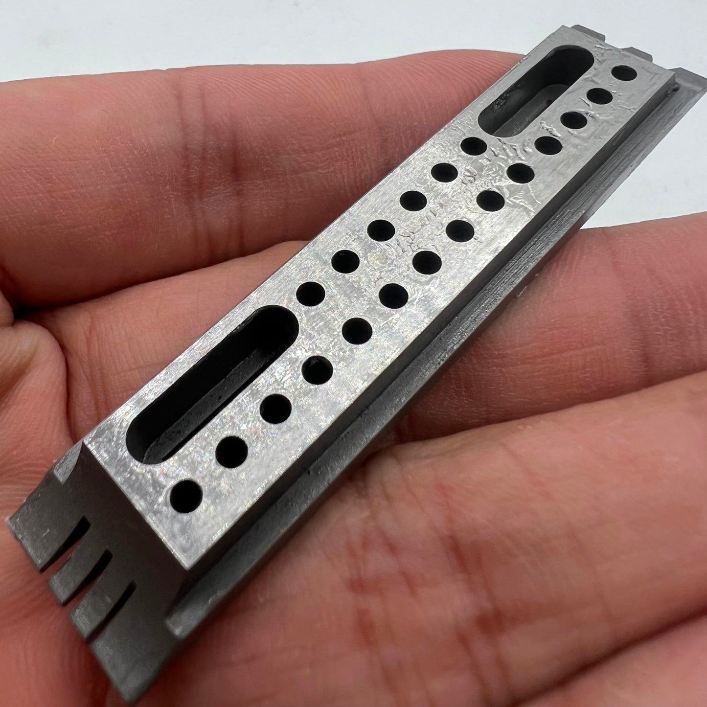 Horotec MSA03.904 Nietpfahl aus gehärtetem Stahl, Schweizer Werkzeug