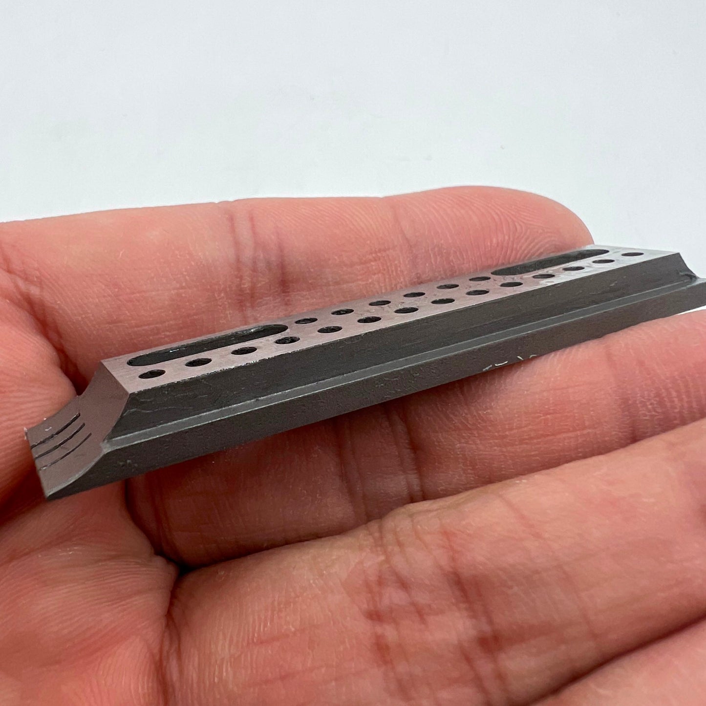 Horotec MSA03.904 Nietpfahl aus gehärtetem Stahl, Schweizer Werkzeug