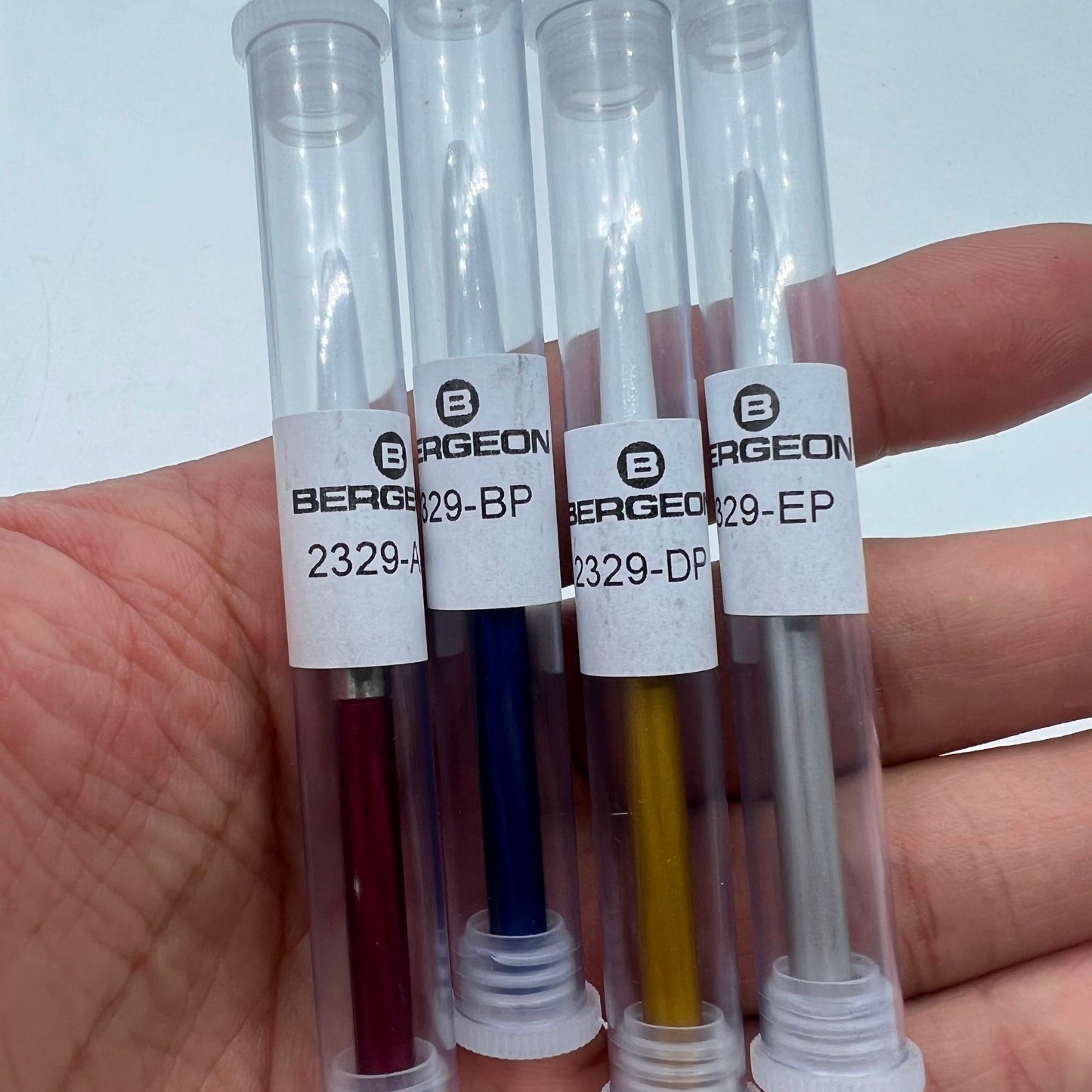 Outils de graissage de montres Swiss Bergeon série 2329 avec support, individuels / lot de 4