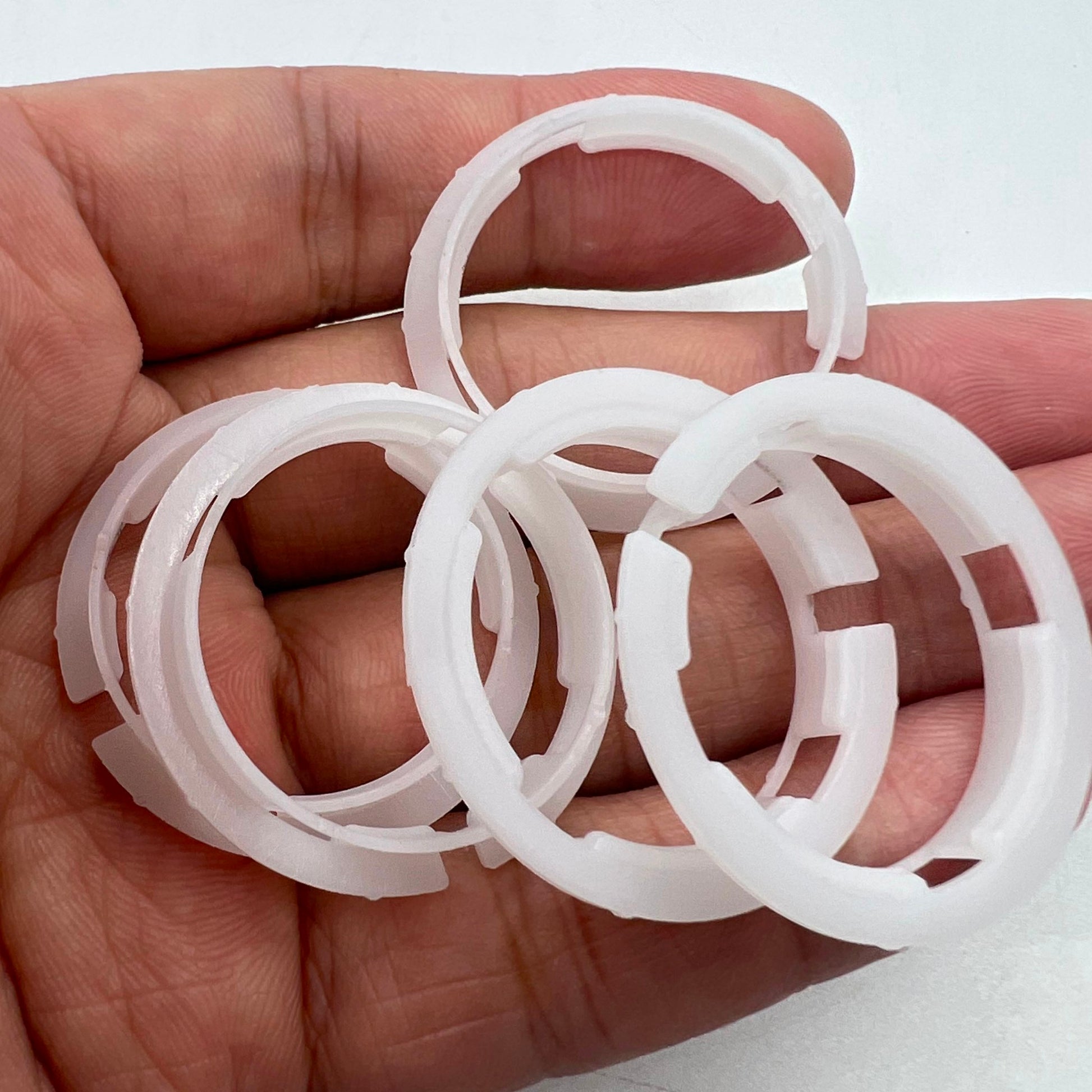 6.2mm plastic cushion mount for ETA 2824/2836/2846/2879 watch movements, durable fit.