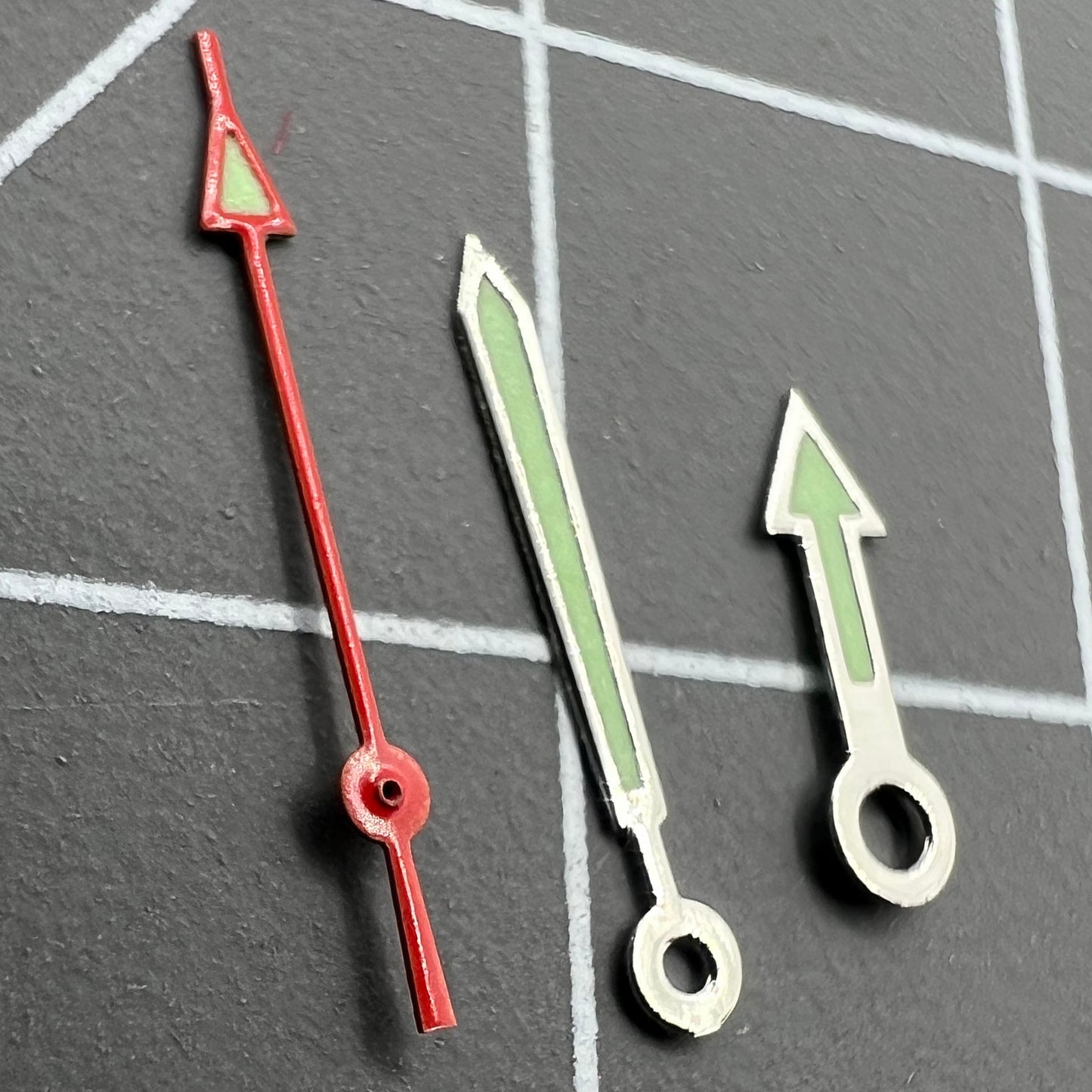 ArrowCo green luminous watch hands set, arrow-shaped, compatible with Miyota 2035, 2115, 2105, 2305 movements.