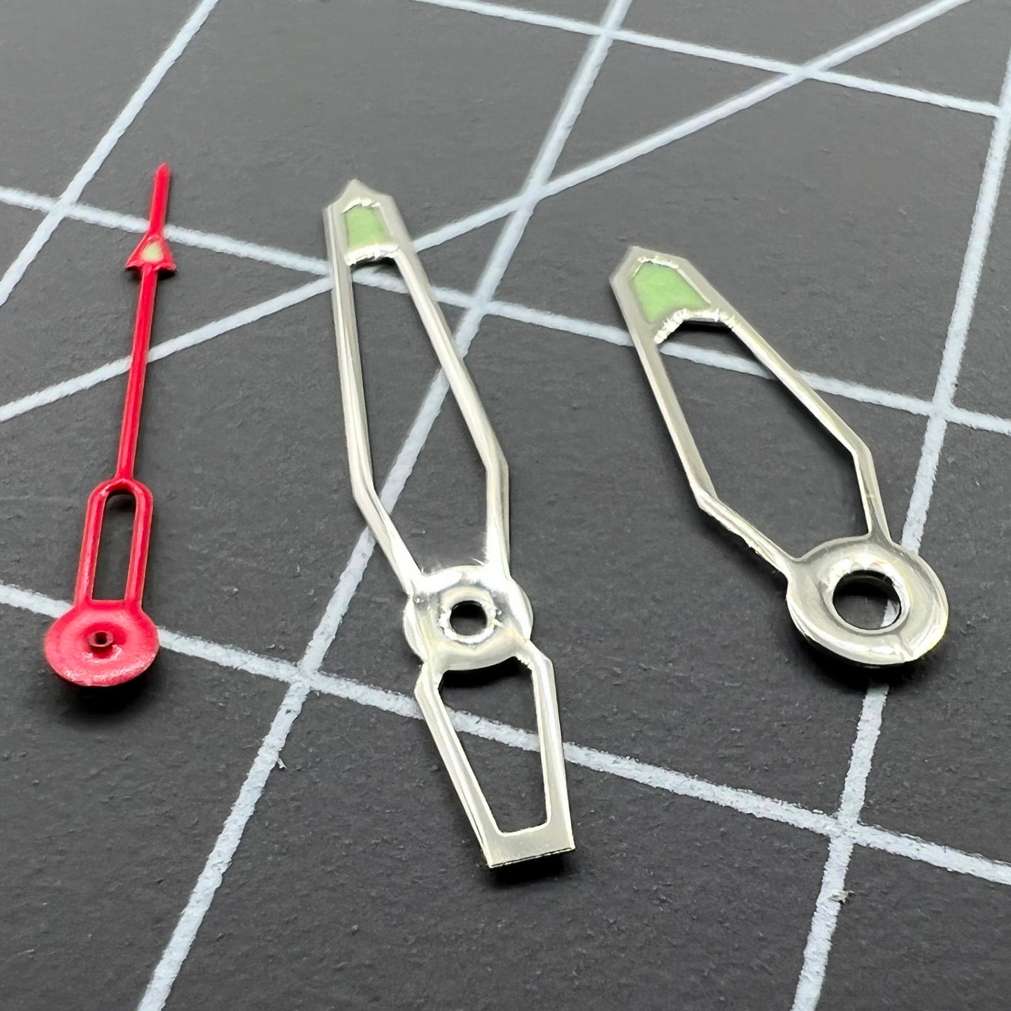 Hollow green luminous watch hands set, compatible with Miyota 2035, 2115, 2105, 2305 movements for precise timekeeping.