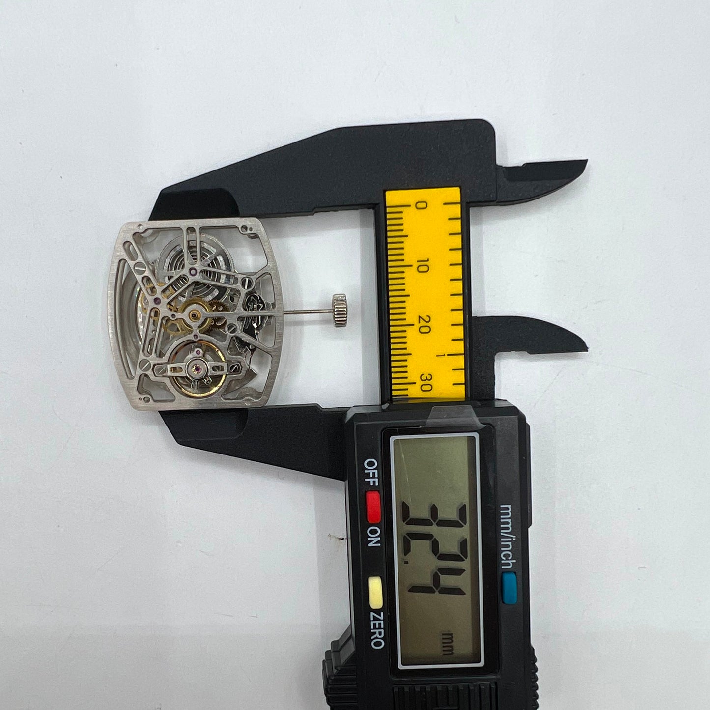 Mouvement mécanique automatique en forme de tonneau argenté HZ1C01A, fabriqué en Asie