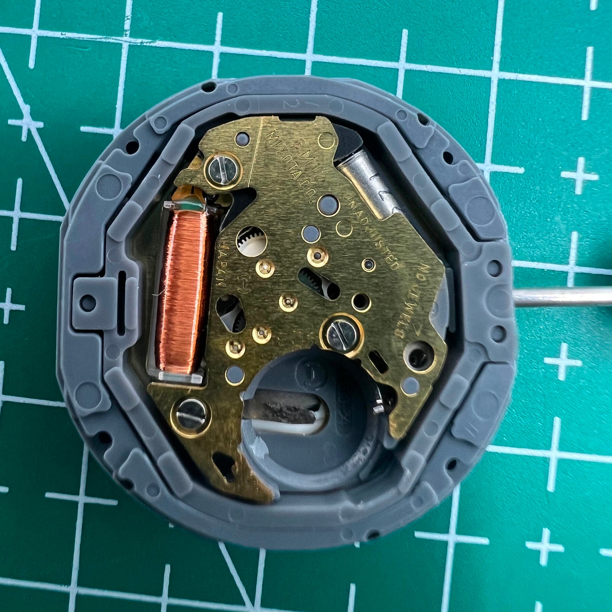 Miyota 6M12 Japan quartz watch movement with date at 3, 3 hands, precise timekeeping for accessories