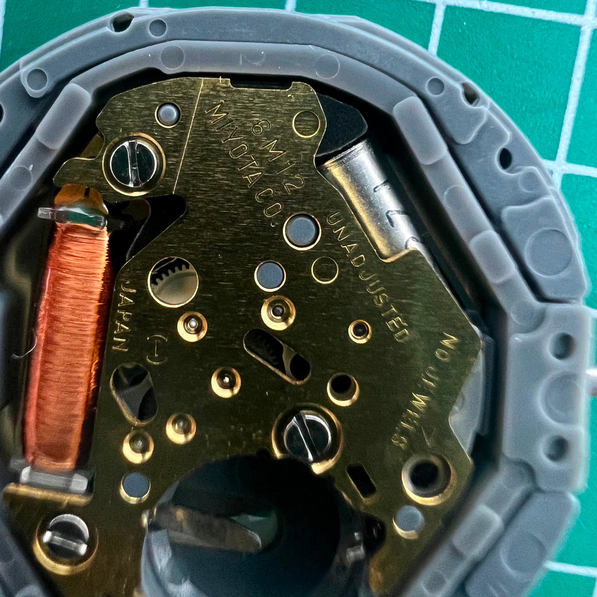 Miyota 6M12 Japan quartz watch movement with date at 3 o'clock, 3 hands, accurate timekeeping by Miyota