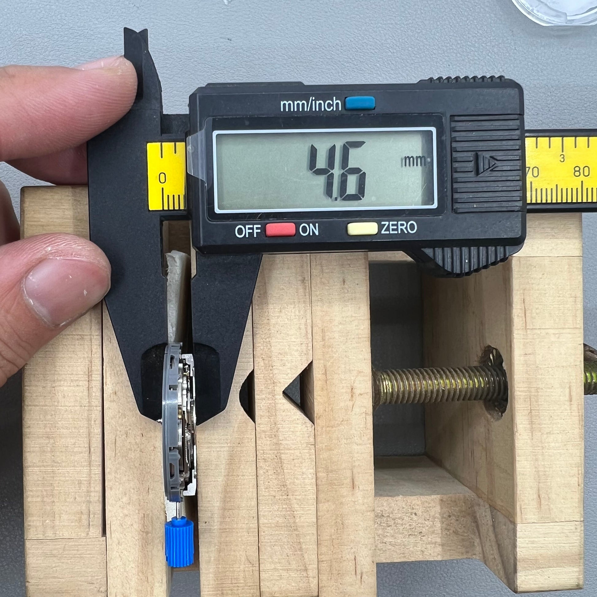 Seiko NH35 automatic watch movement with dark yellow disk, precise mechanical timekeeping by Japan.