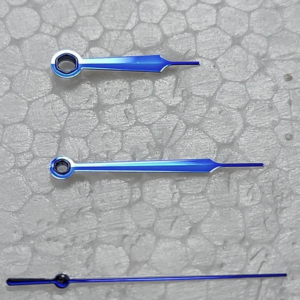 11 x 16 x 17 mm hoher, blau lackierter Uhrzeigersatz für in China hergestelltes Orient-Uhrwerk