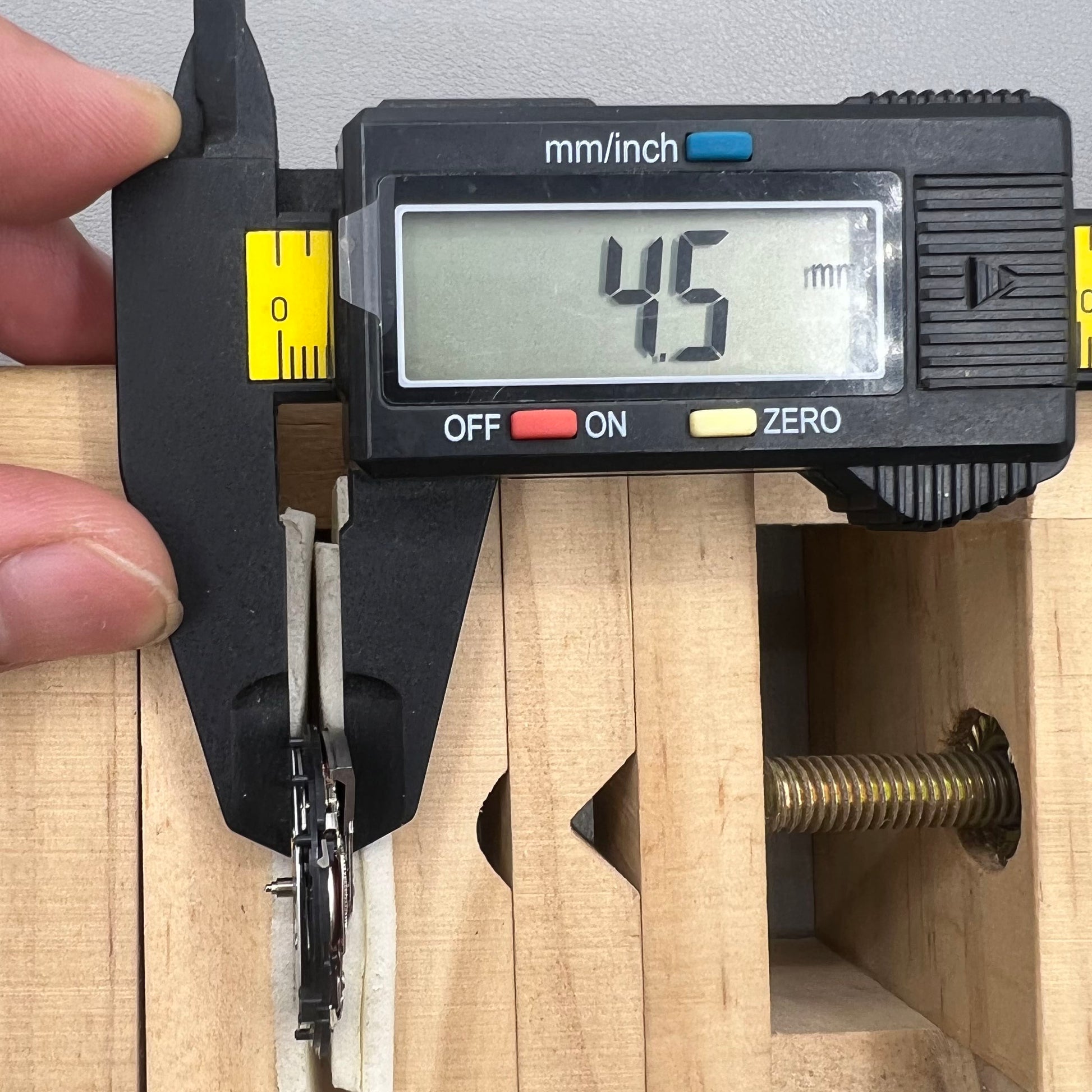 Seiko 5M85A watch movement close-up showcasing precise quartz mechanism for reliable timekeeping.