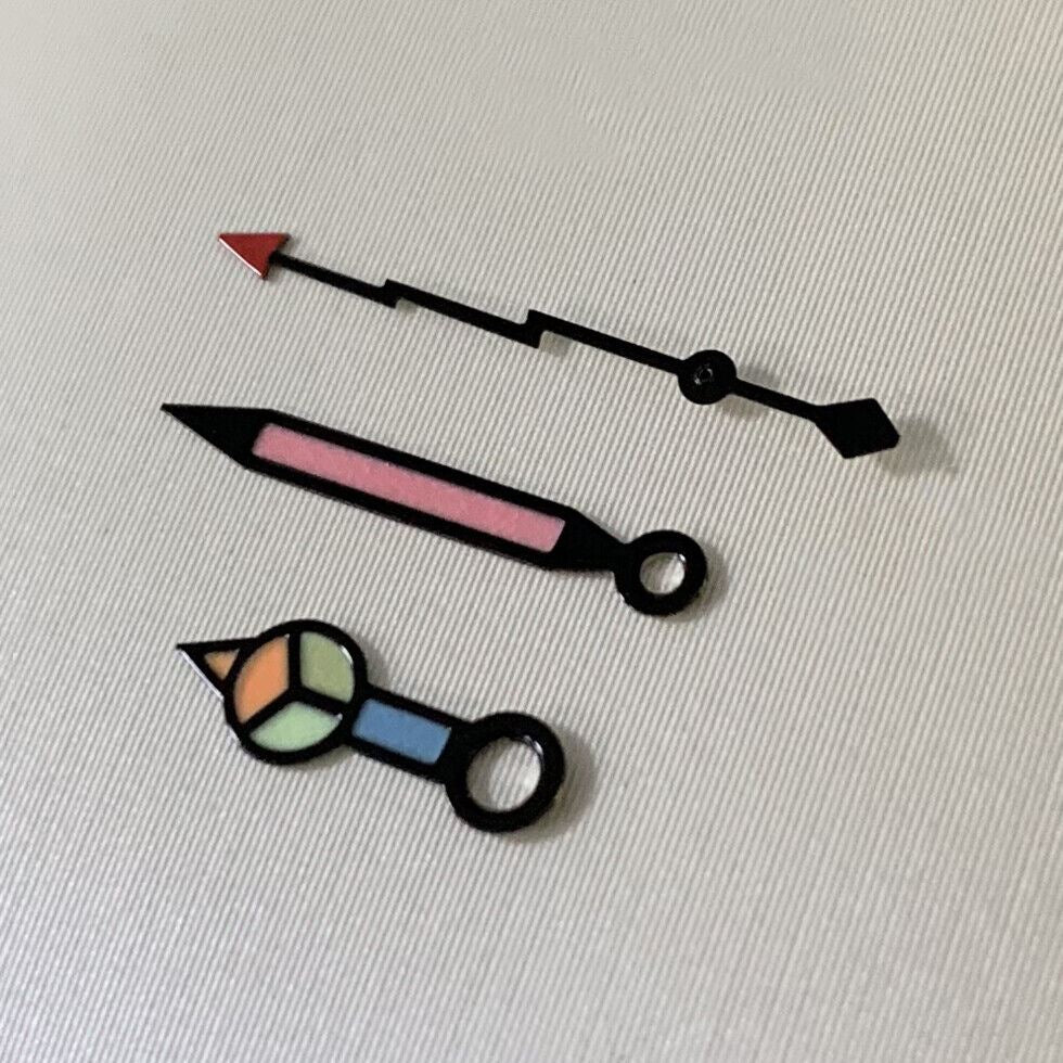 Green luminous lightning-style watch hands set for NH35 NH36 movement, boosting visibility and style.