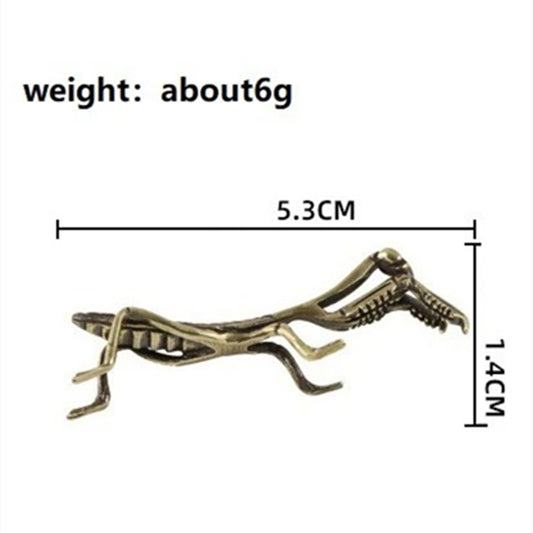 Solid copper mantis trinket engraved with vintage bronze details, perfect for collectors and decor -.