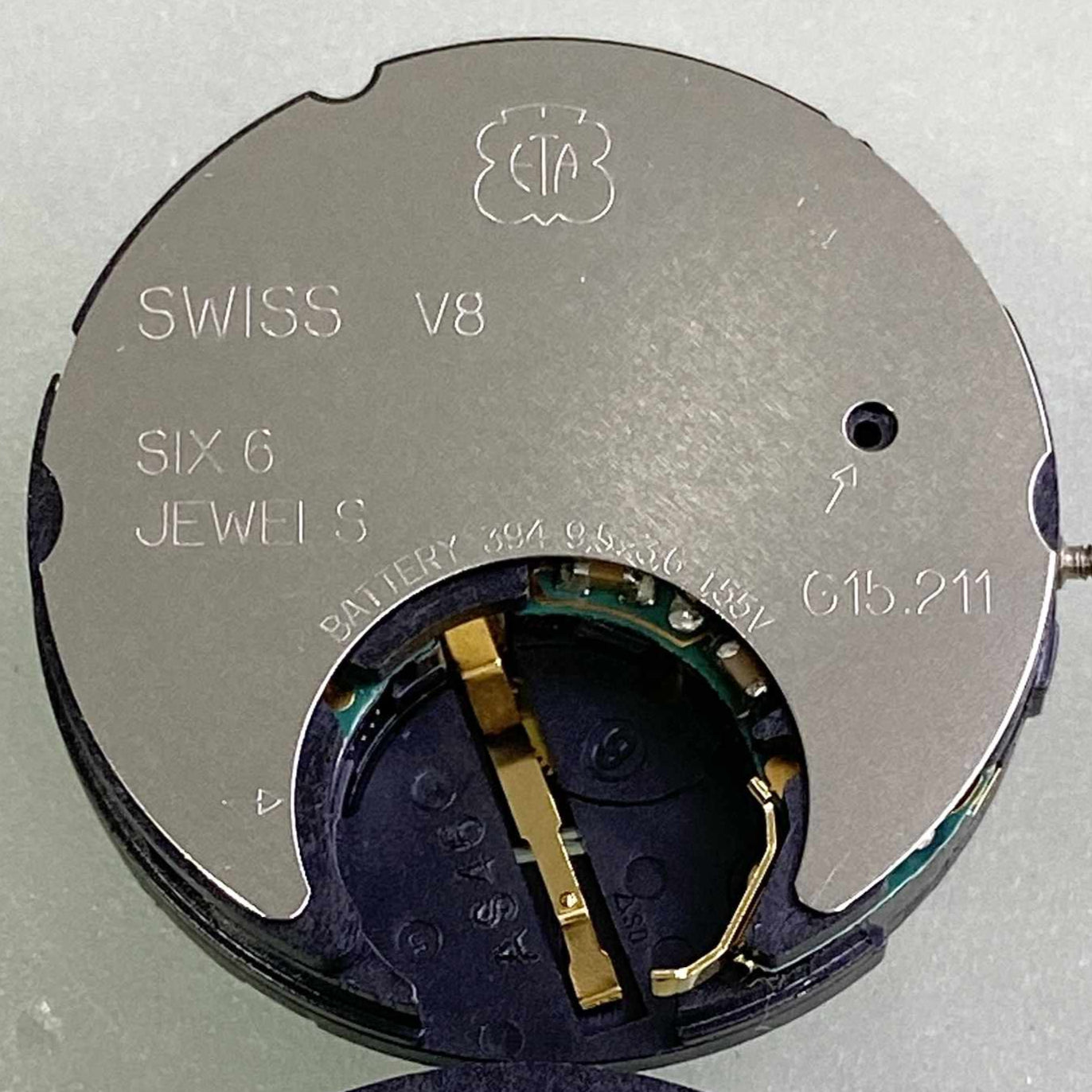 Swiss Made ETA G15.212 quartz watch part with date window at 4 o?clock, replacing G15.211 model.