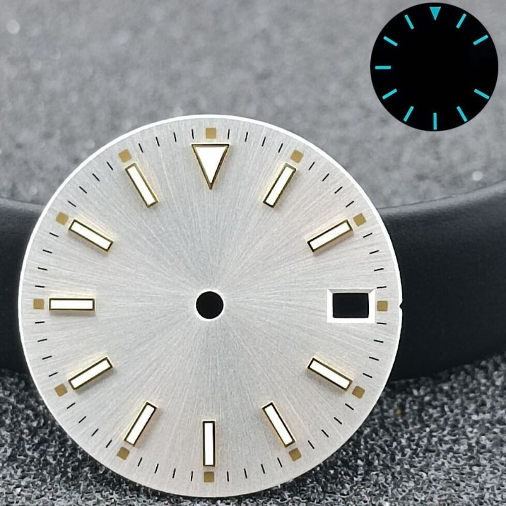 28.5mm Silver Watch Dial Blue Luminous with Calendar Metal Golden Nail for NH35