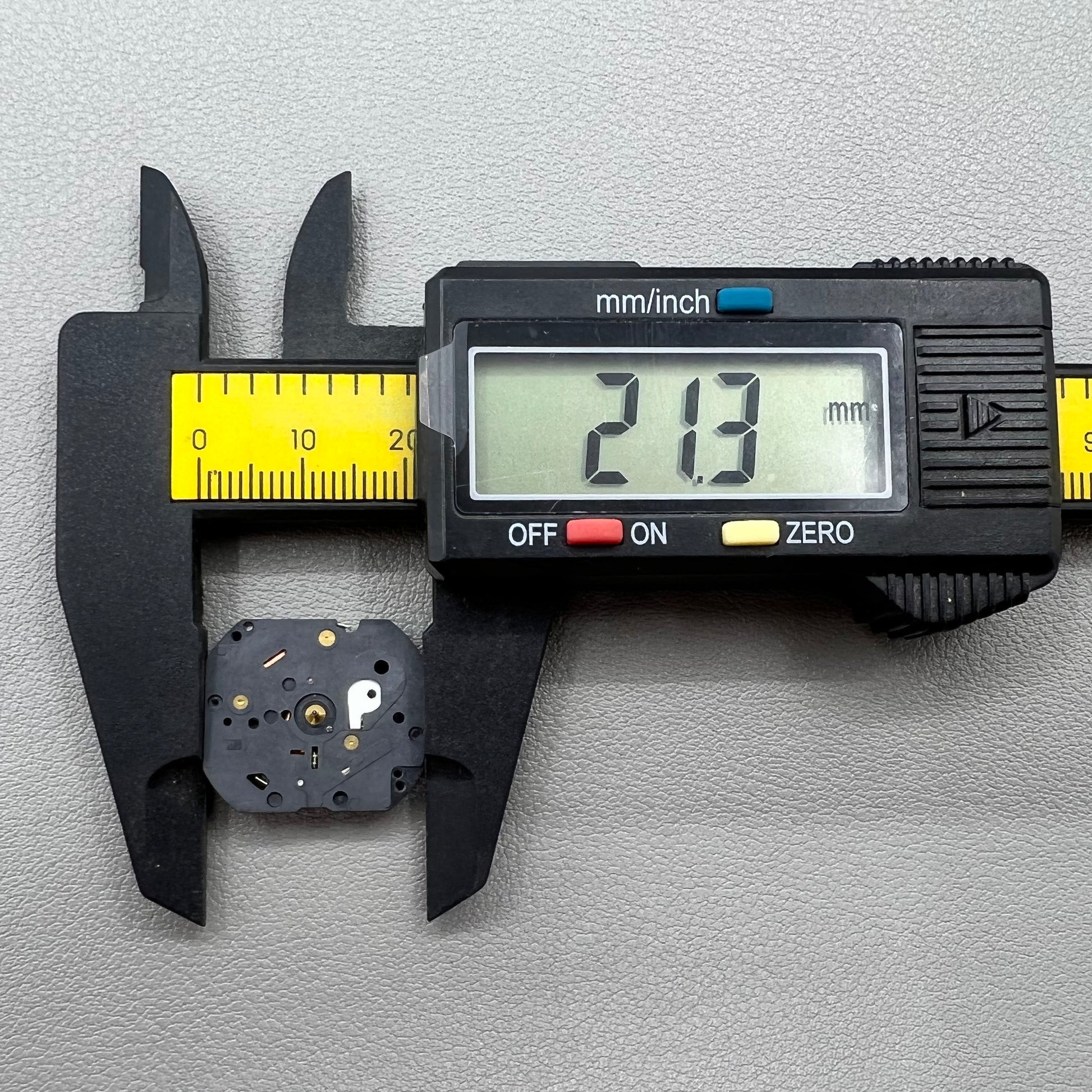 Seiko 7N21C quartz movement for watches, original Japan quality, precise timekeeping mechanism