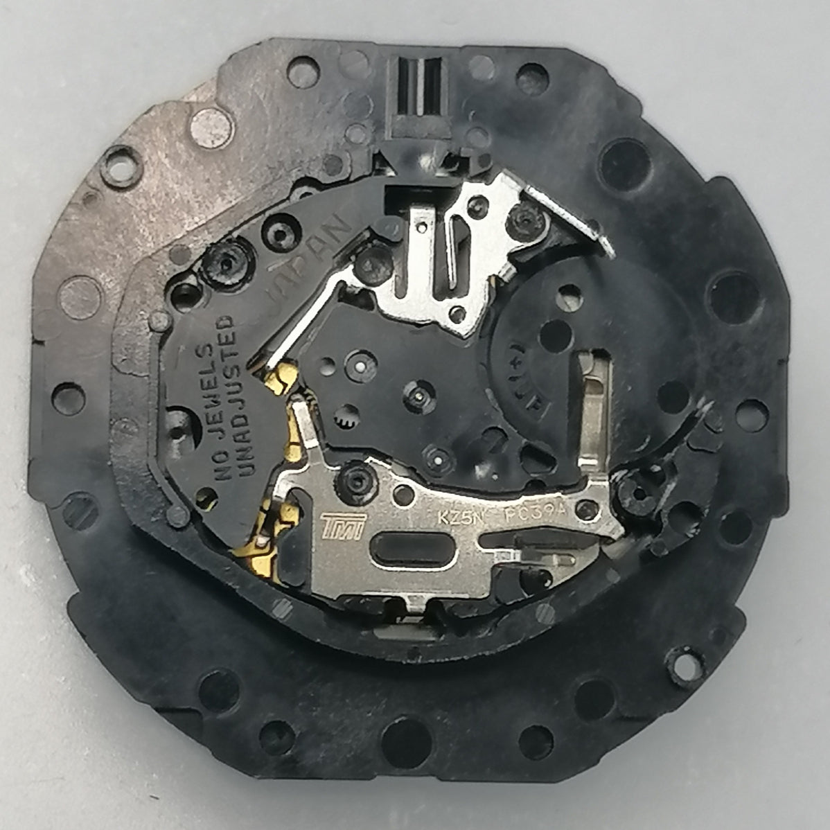 Brand New Japan Made PC39 Quartz Movement 3 Hands Watch Part