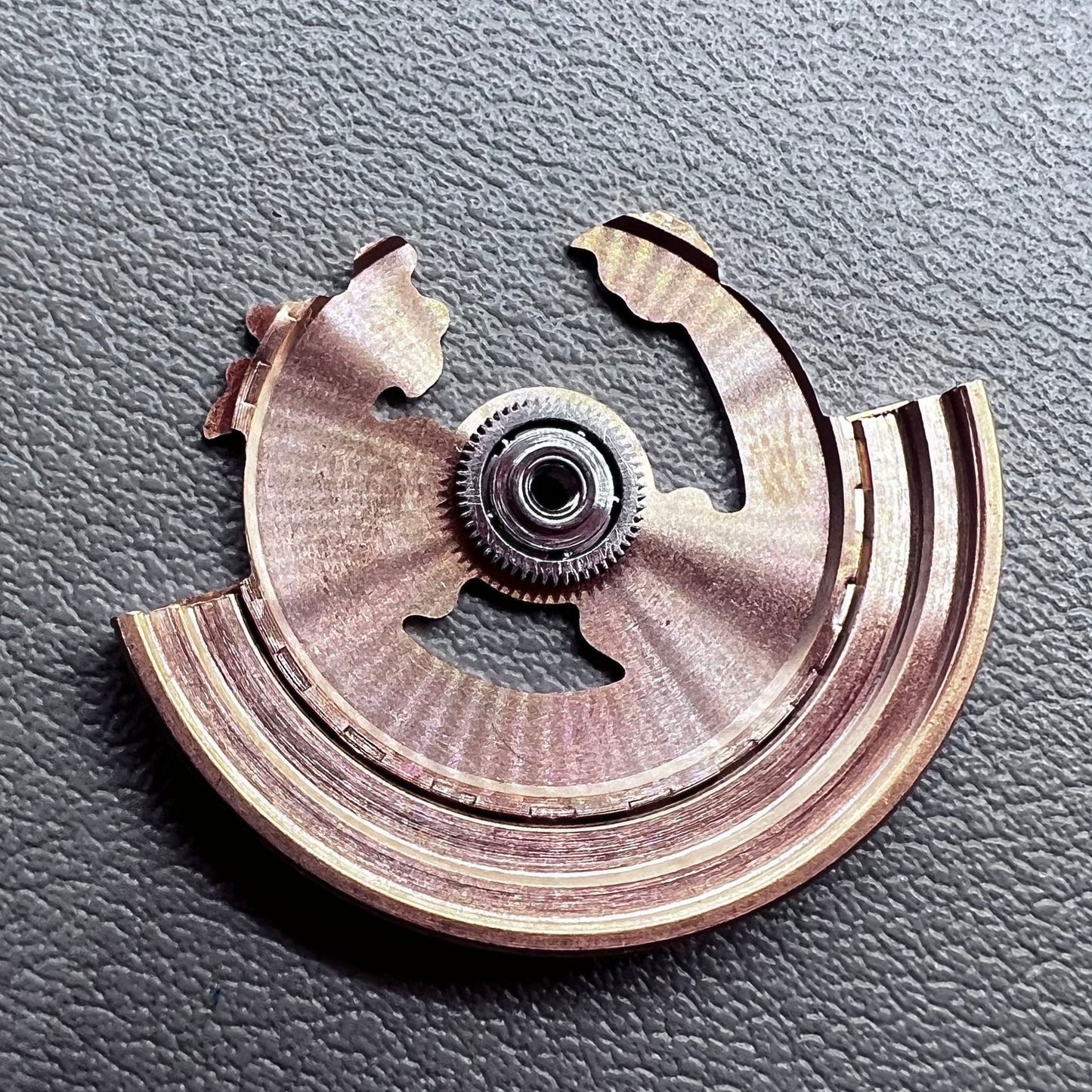 Modified Rose Gold Dragon Black Carved Rotor Oscillating Weight for NH35 NH36
