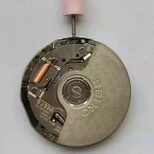 Seiko 5J32A quartz watch movement with single calendar, black disk, Japan made for precise timekeeping