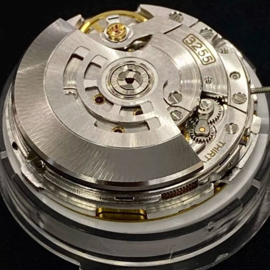 China Made 3255 automatic mechanical watch movement with double calendar and narrow disk design.
