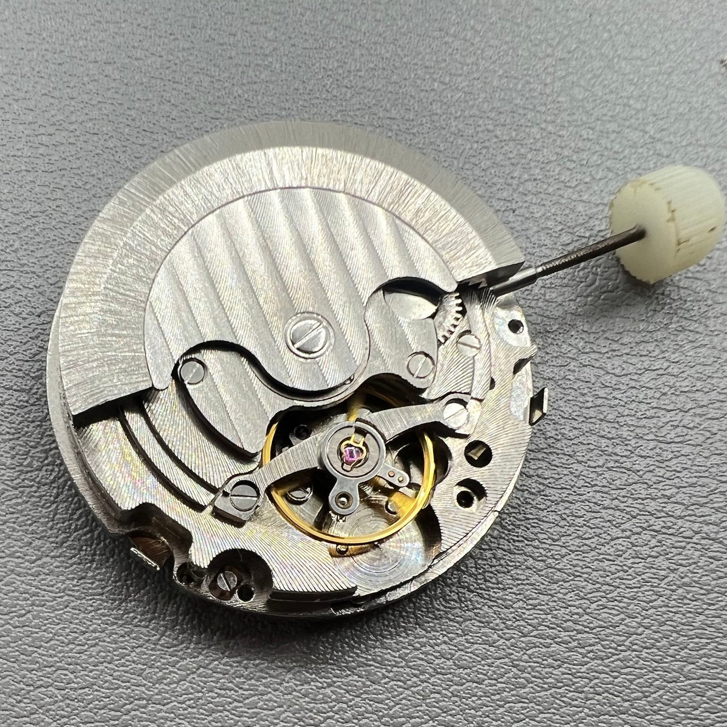 1. ?Multifunctional automatic mechanical watch showing moon phase?