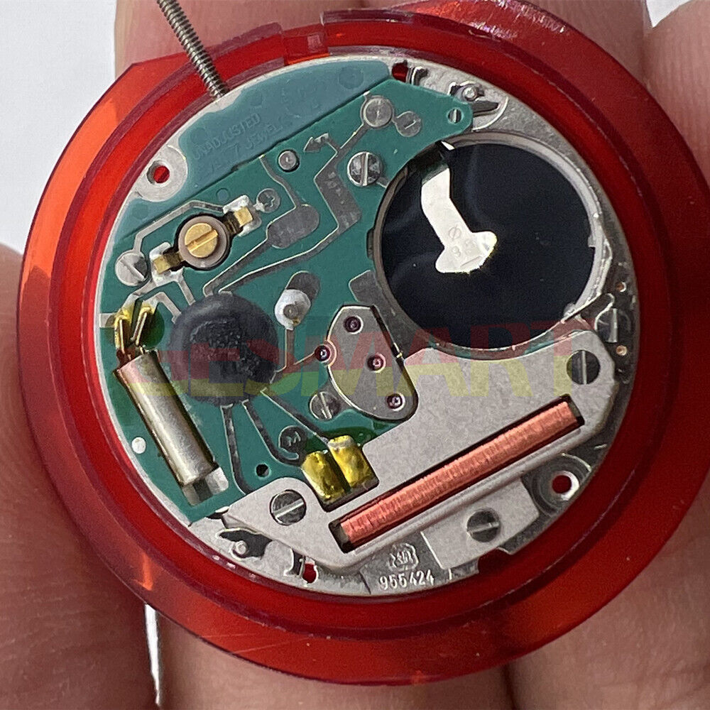 ETA 955.424 Swiss-made quartz watch movement featuring 3 hands with day and date functions.