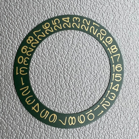 Dark Hunter watch accessory with green background and flaxen yellow date wheel, compatible with Miyota NH35 NH36.