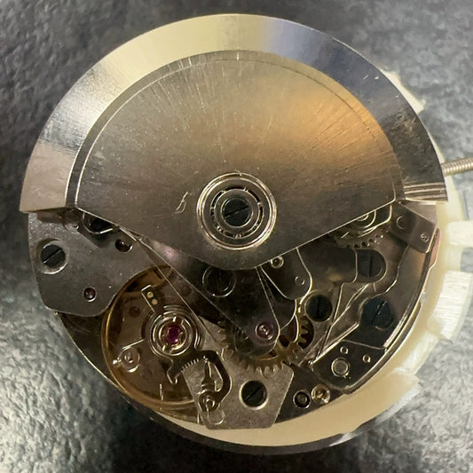 Chinese Dandong 7750 automatic mechanical watch movement with day-date, 10.45mm height, precision timekeeping.