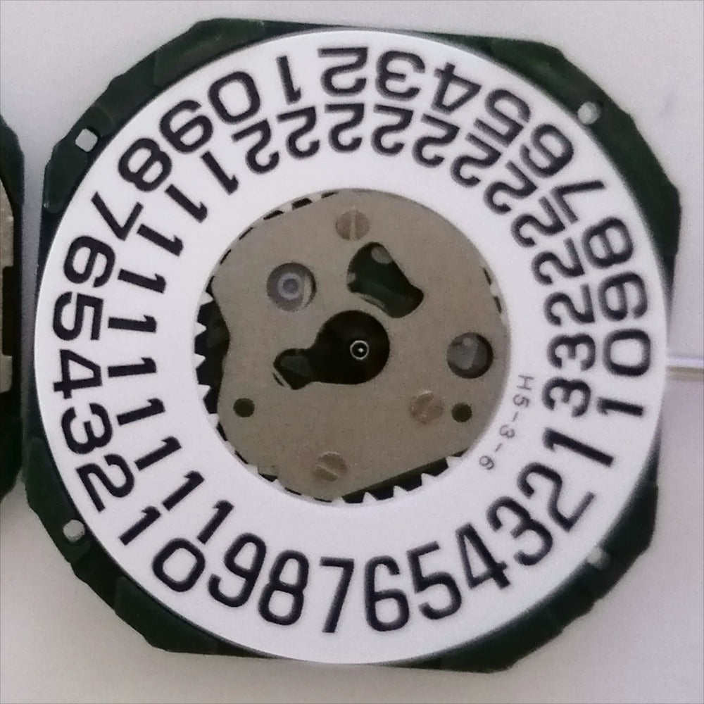 Miyota 2353 quartz watch movement with big date at 6, Japan made precision by Miyota.