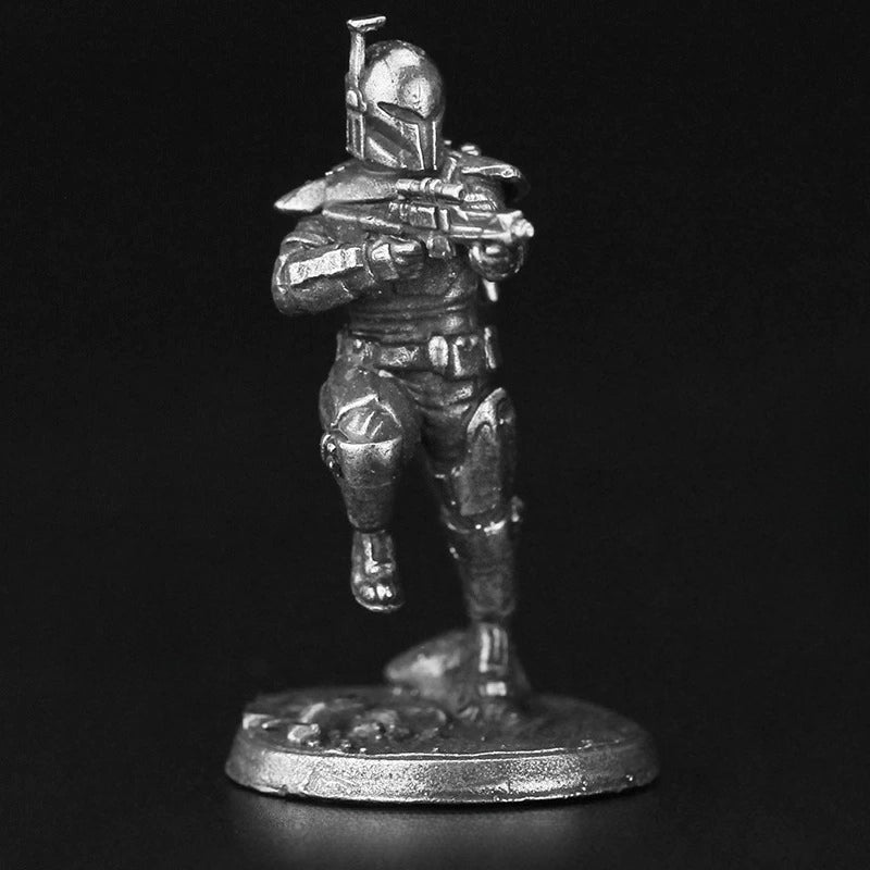 Bounty Hunter Raised Leg Aim Copper Figurine White Bronze Sci-Fi Wargame 362-2