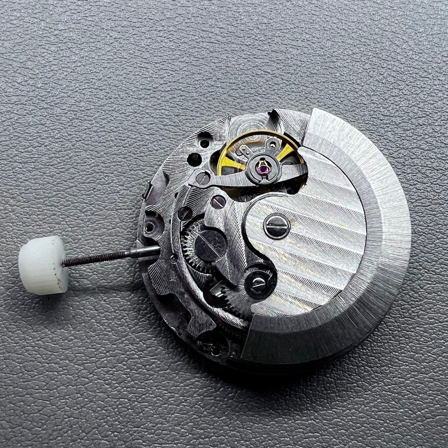 China Multifunctional automatic watch with mechanical movement and moon phase display
