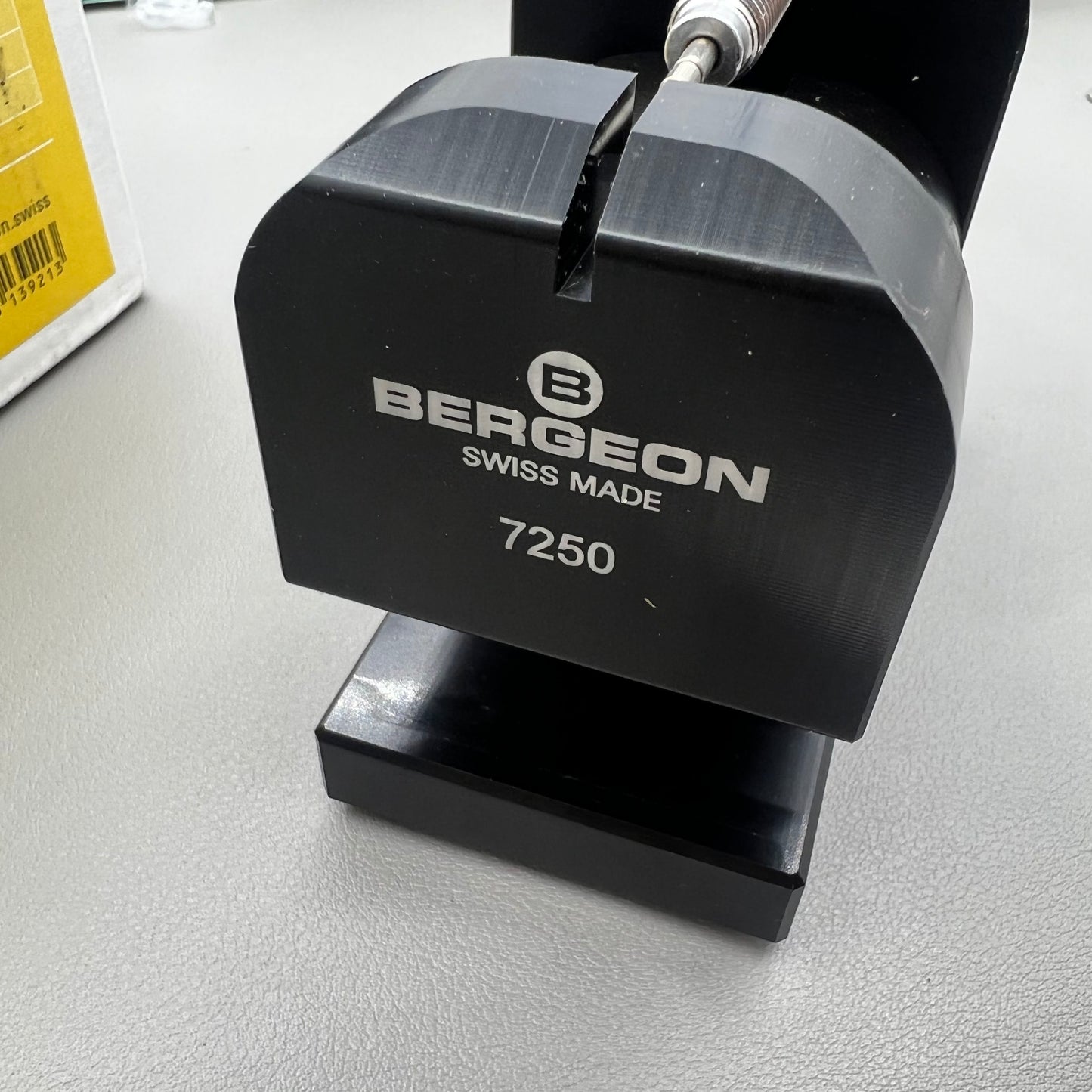 Swiss Bergeon 7250 Horizontal Watch Bracelet Shortening Adjusting Tool