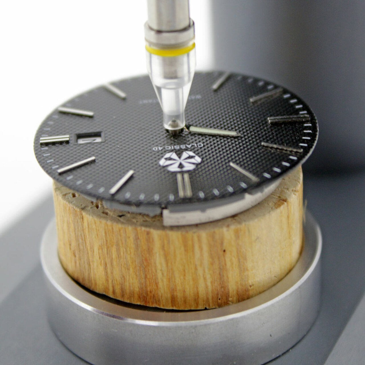 Bergeon 8935 watch hand setting tool for precise 4-position adjustment on watch dials, ideal for watch repair.