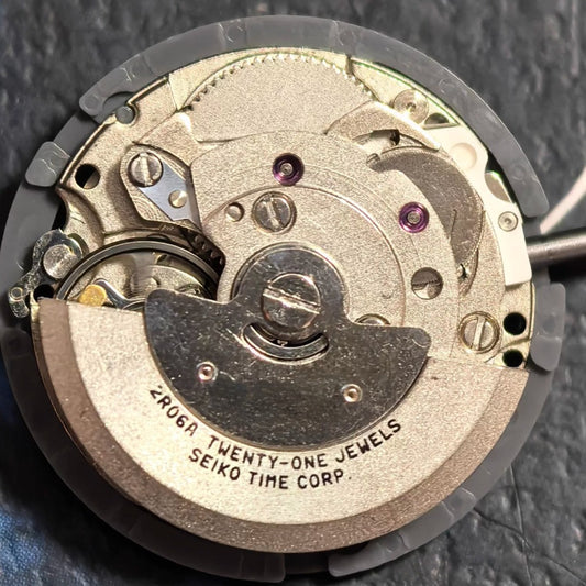 Original Japan Made 2R06.A Mechanical Movement 3 Hands White Disk Date At 3