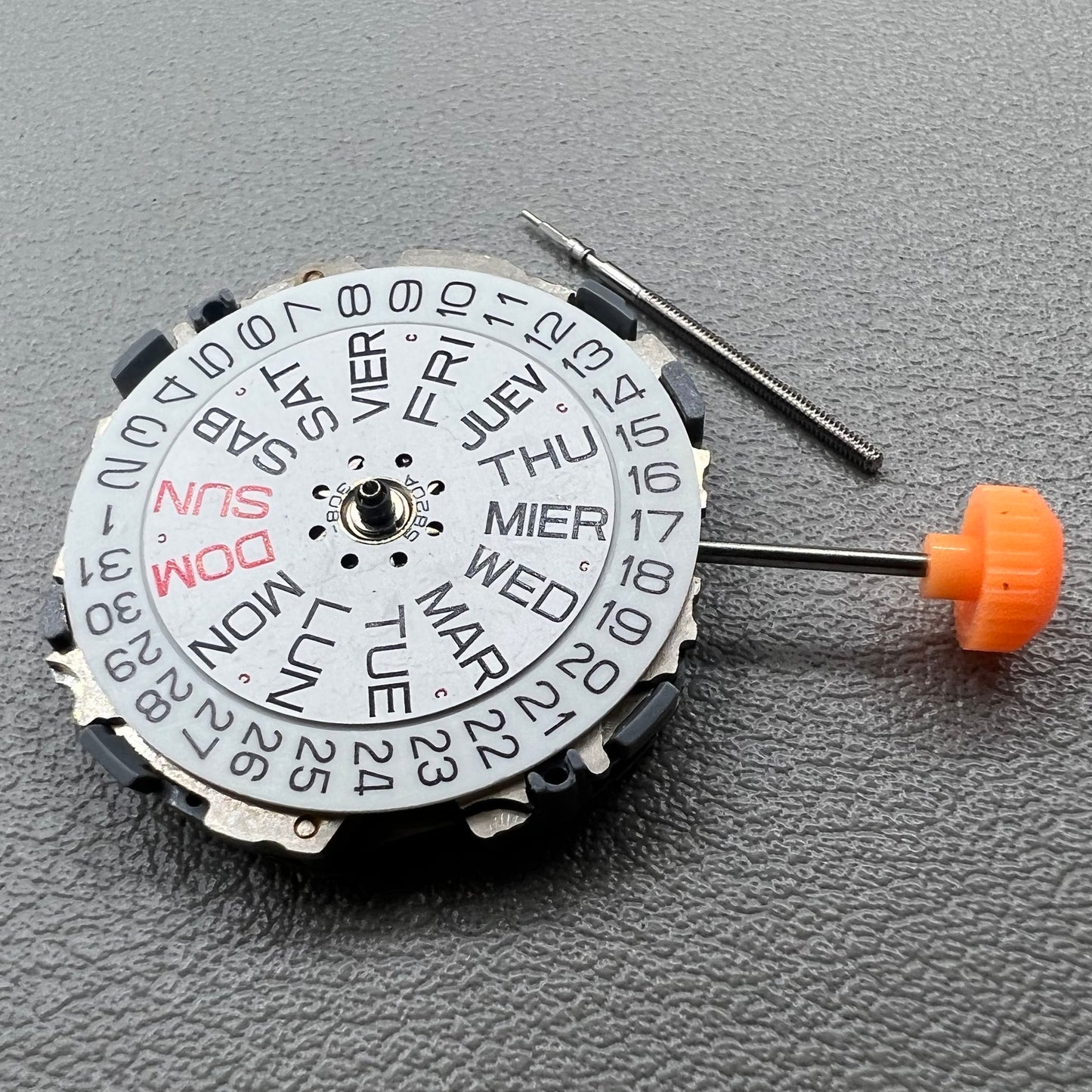 Japan Miyota 2S65 quartz watch movement showcasing precision engineering by Miyota brand.