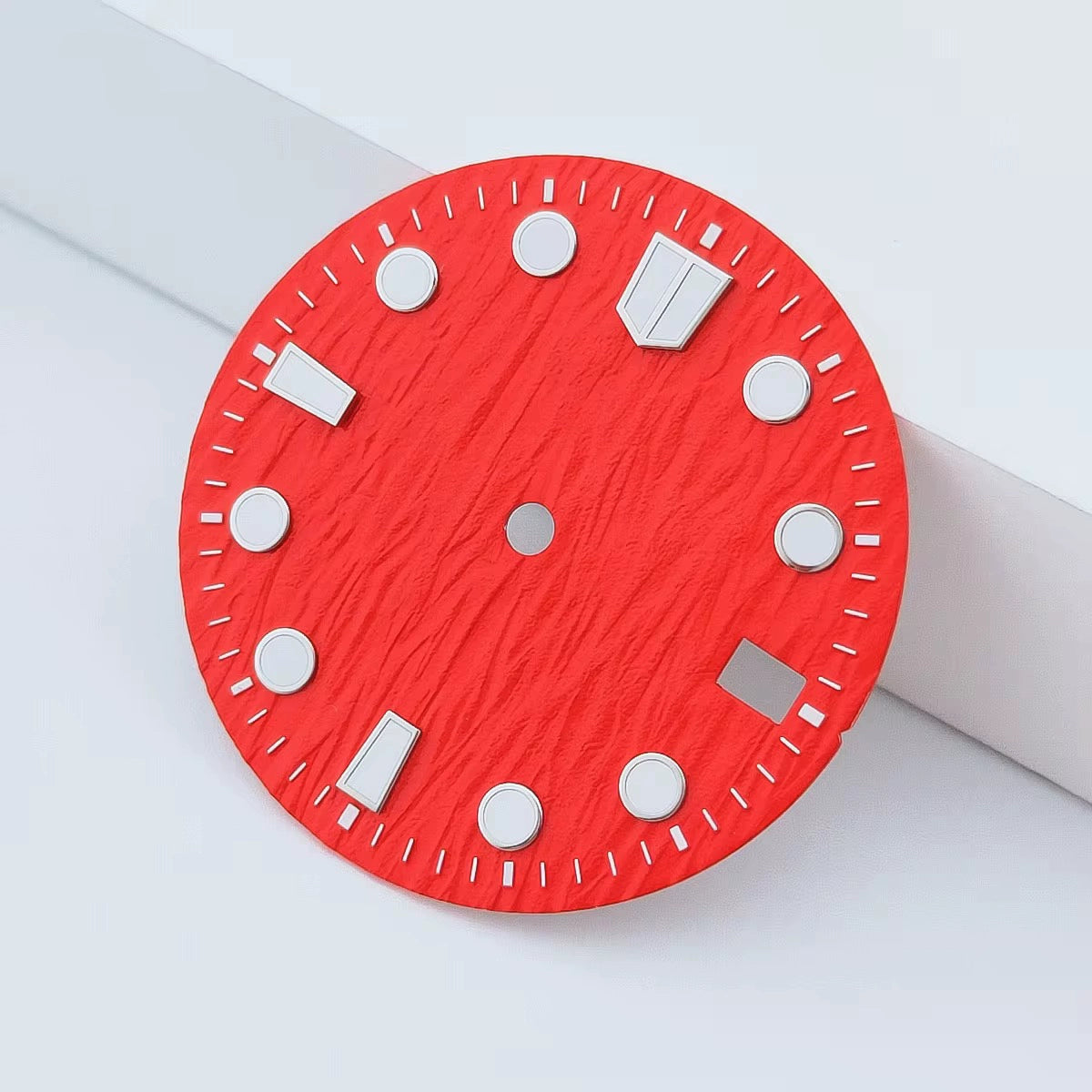 Red Tree Grain 28.5mm No Logo Watch Dial For NH35 Movement Green Lume