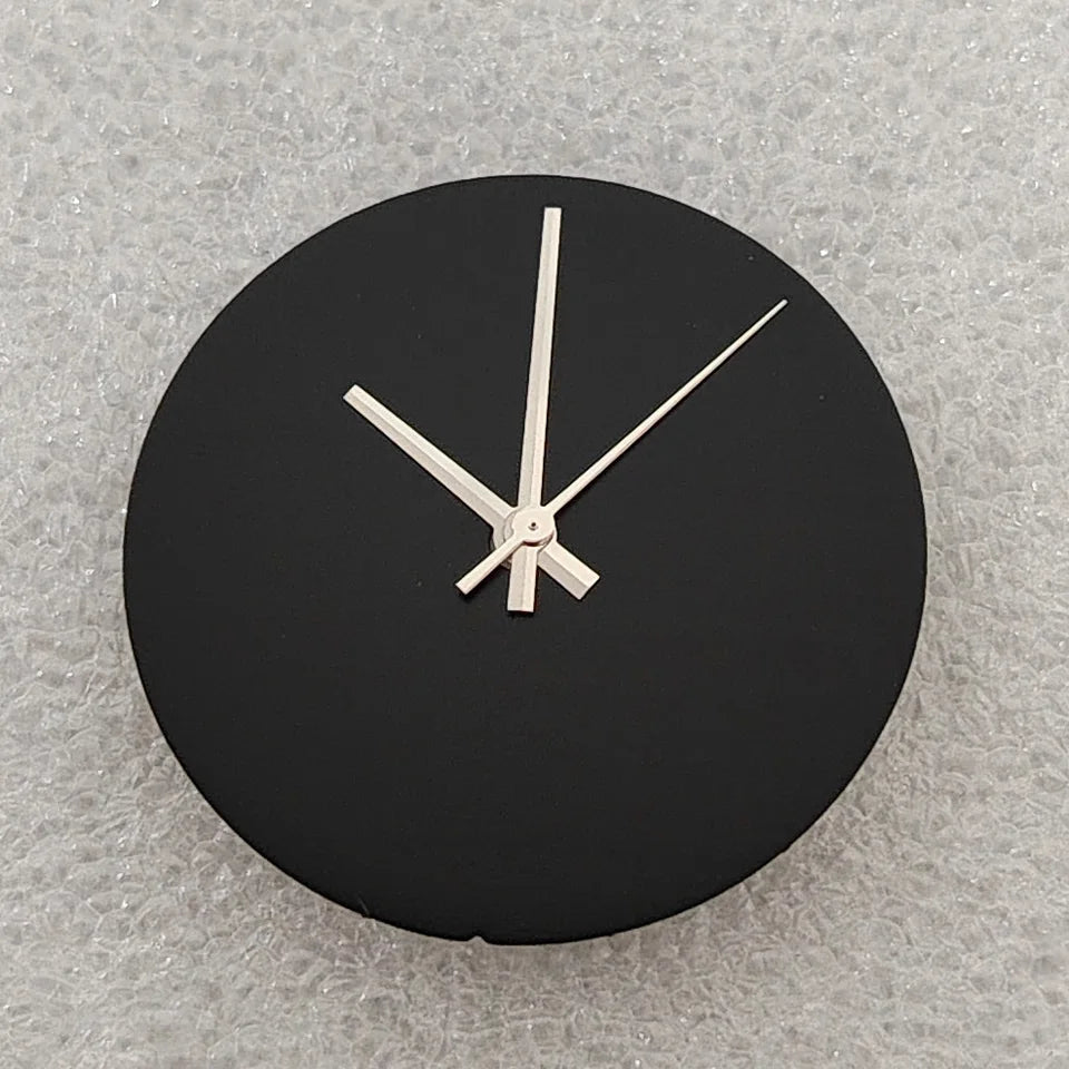 Solid Color No Date Vertical Striped Texture Watch dial with Hands for NH35/36