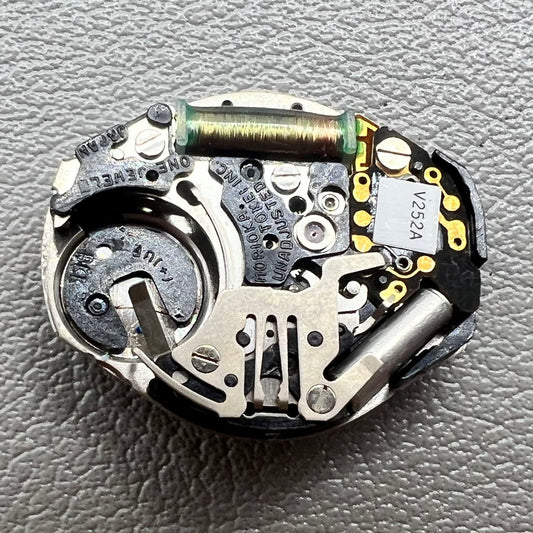 Japan Morioka Tokei V252A quartz watch movement with 2 hands and small second, precise timekeeping.