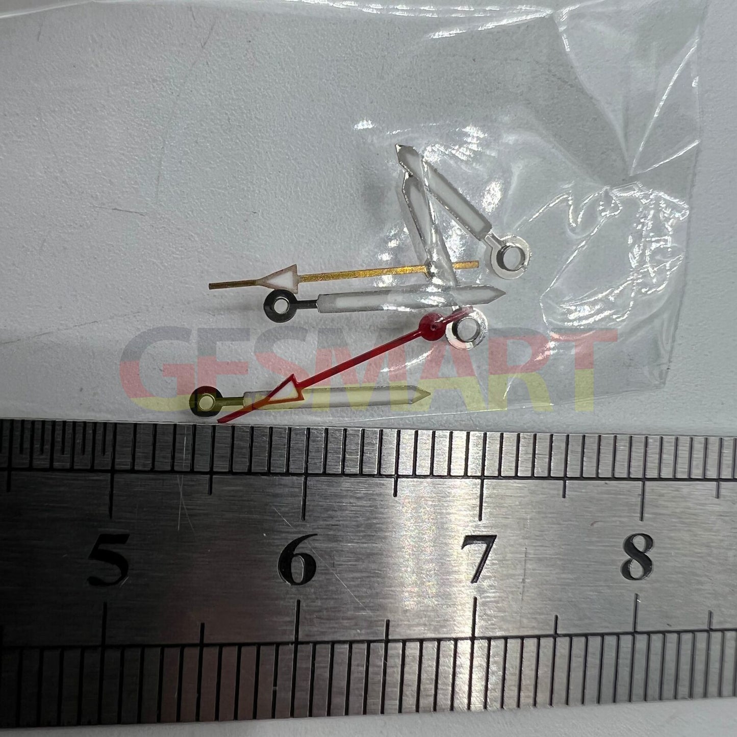 Red and green luminous watch hands set for Miyota 2035 and similar movements, precise fit.