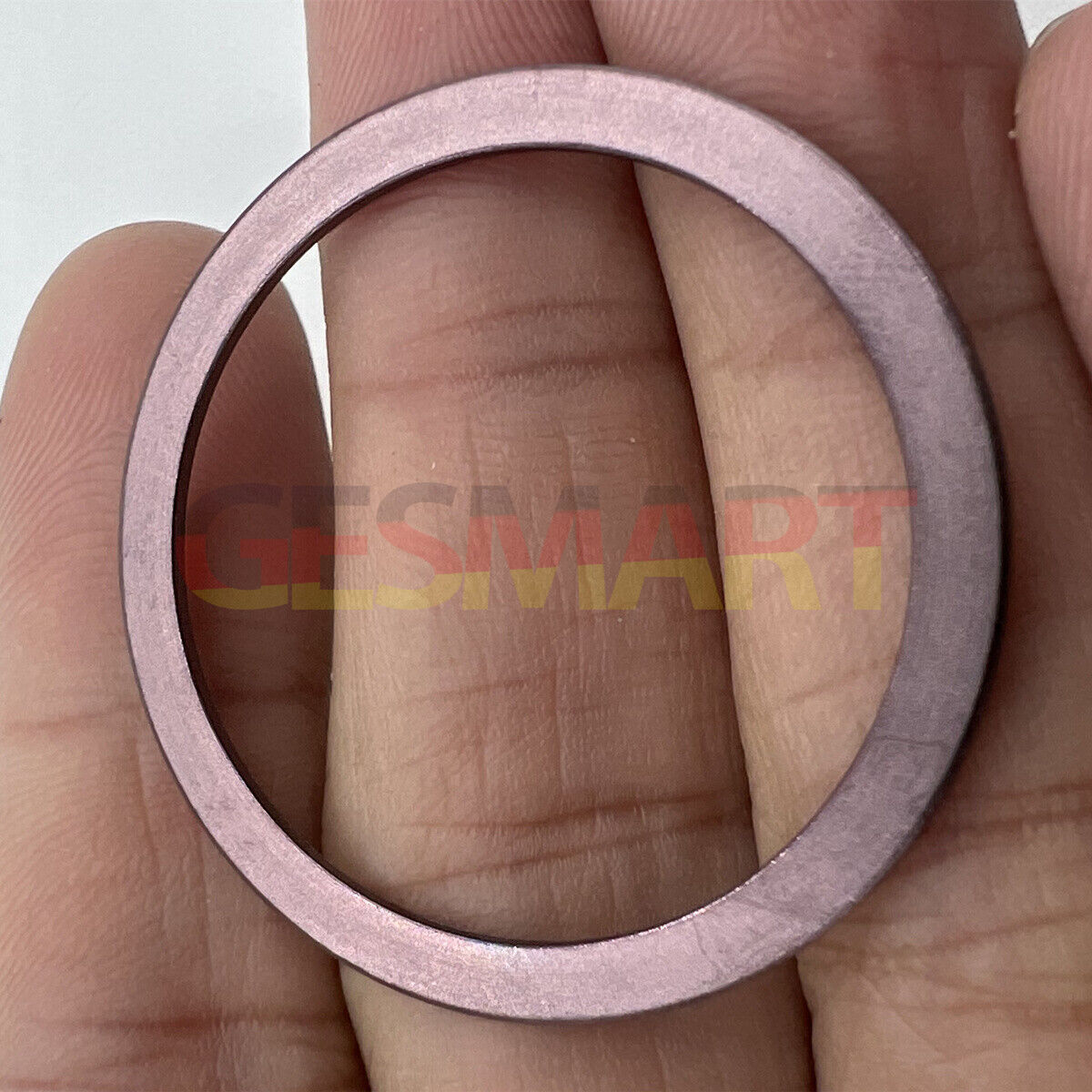 Lunette de montre convexe en métal marron de 38 mm avec chiffres en relief noirs pour la série Yacht