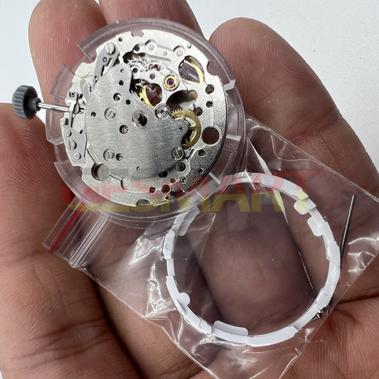 Miyota Citizen 82S7 silver plated automatic mechanical watch movement from Japan, precise timekeeping part.