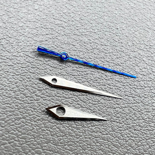 Aiguilles de montre argentées brossées avec bordure bleue, sans luminescence, 12,5 mm, pour NH35/36