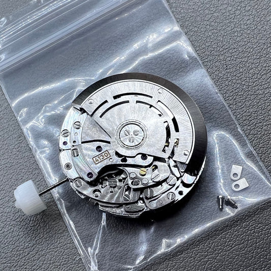 China 4130 Mechanical Movement No Calendar 6 Hands Daytona Blue Hairspring
