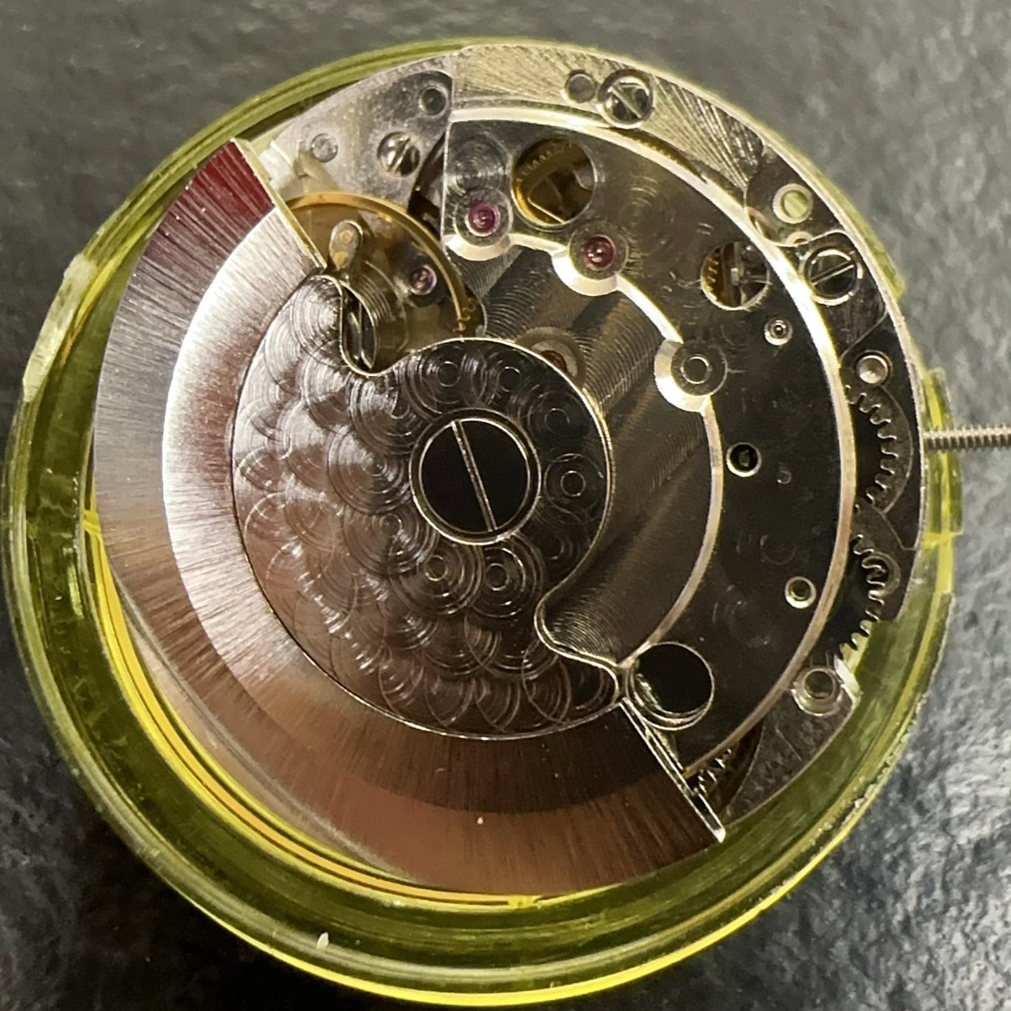 Ultrathin Mingzhu 4813 watch accessory with automatic mechanical movement and single calendar feature.