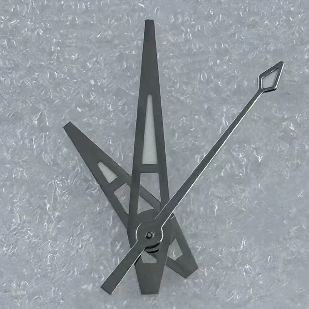 Aiguilles de montre à grande flèche argentées pour NH35/36, NH38, NH72, NH70
