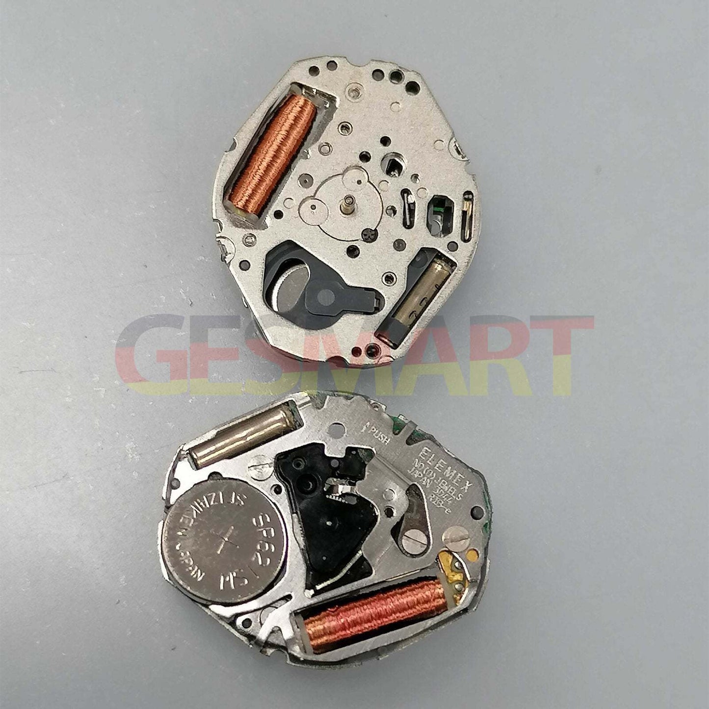 Japan-made Miyota 3D44 quartz watch movement with 2 hands, ideal for precise watch repairs and replacements.