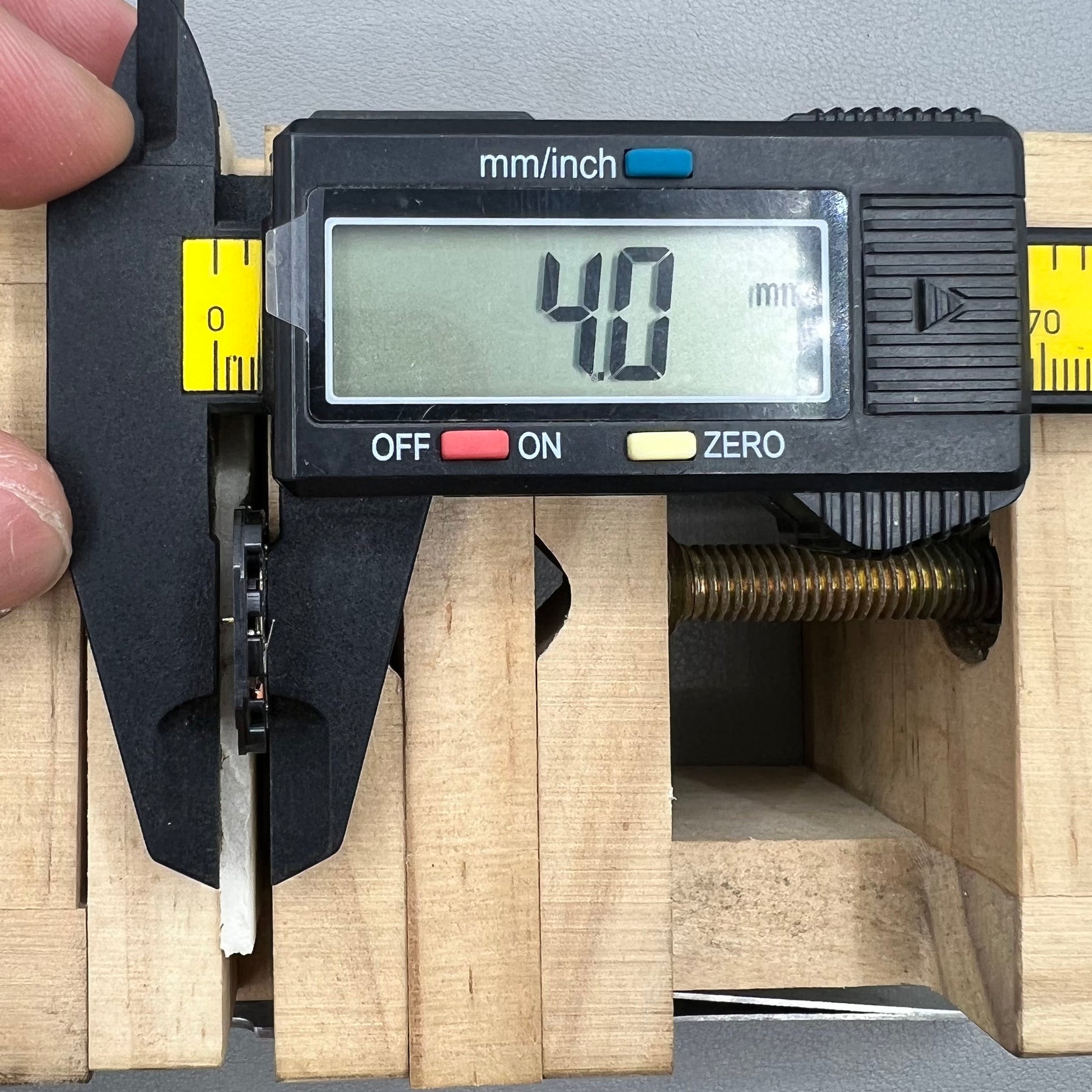 Seiko 7N21C quartz movement for watches, original Japan quality, precise timekeeping mechanism