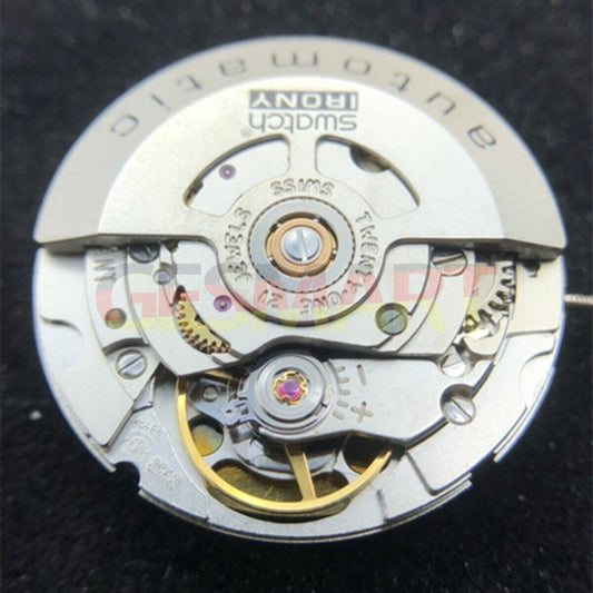 Swiss Made ETA2824 mechanical watch movement displaying date at 6 o'clock, compatible with C07.111, ETA2824-2.
