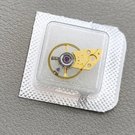 Replacement Golden Complete Balance Wheel with Splint for Miyota 8200 8215 Movement