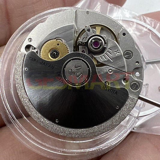 Miyota/Citizen 9039 Japan automatic mechanical watch movement with 3 hands, no calendar, precision engineering.