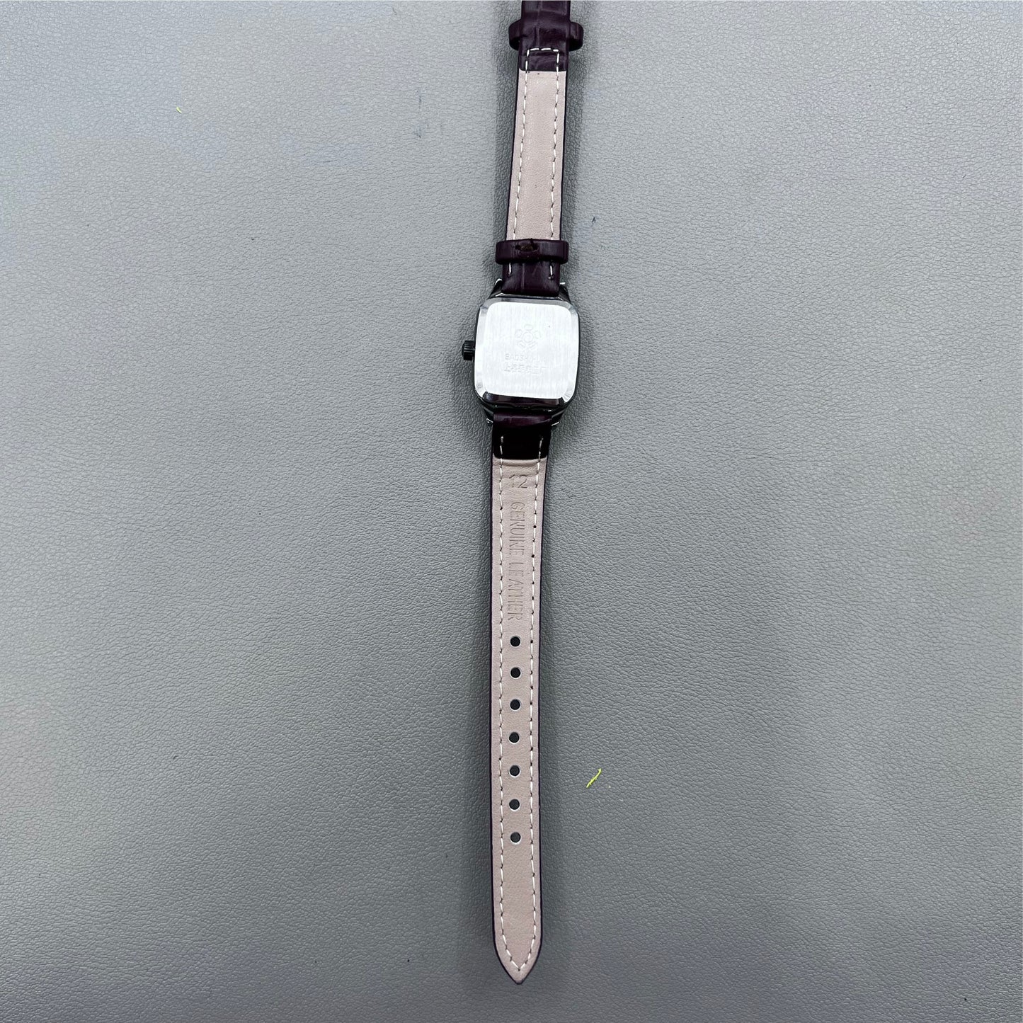 33mm Dandong Manual Mechanical Watch Golden Dial Golden Square Case 17 Jews